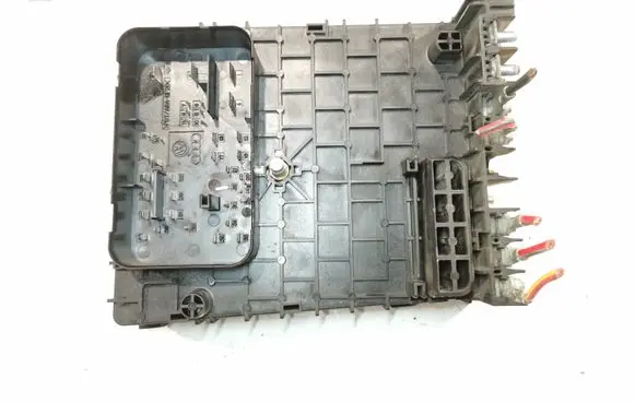 Volkswagen PASSAT B6 Fuse module 3C0937125 63592777