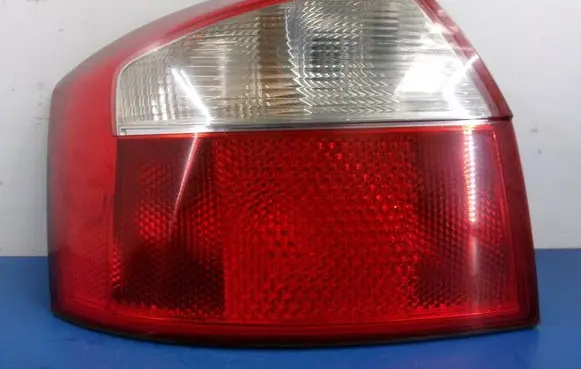 Audi A4 S4 B6 8E 8H Rear/tail lights 8E0945095