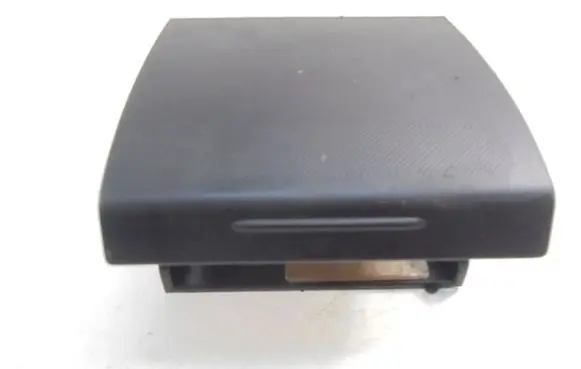 Seat Toledo II (1M) Car ashtray 1M0857951A