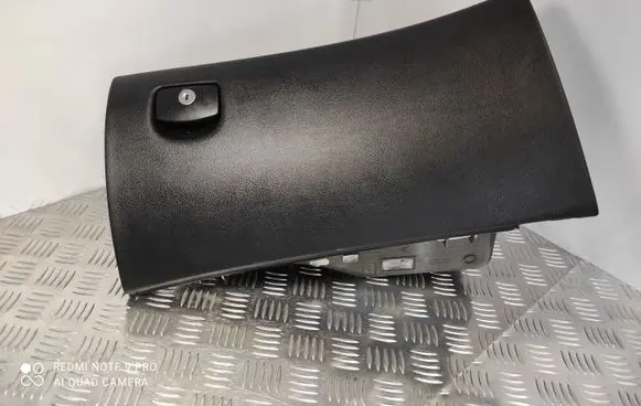 Peugeot 607 Glove box 9629442680 1842797016