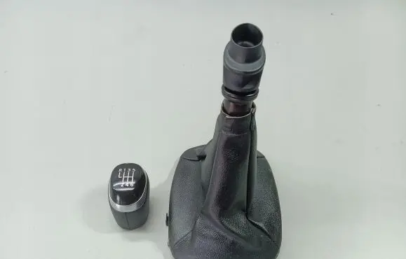 Renault Megane IV Gear lever shifter trim leather/knob 328651101R