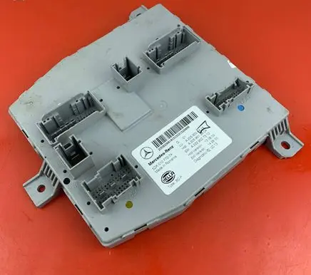 Mercedes-Benz C W205 SAM control unit A2059006818