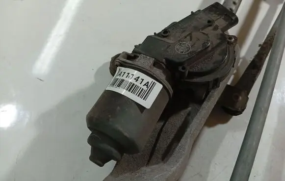 Opel Insignia A Wiper motor 13227392