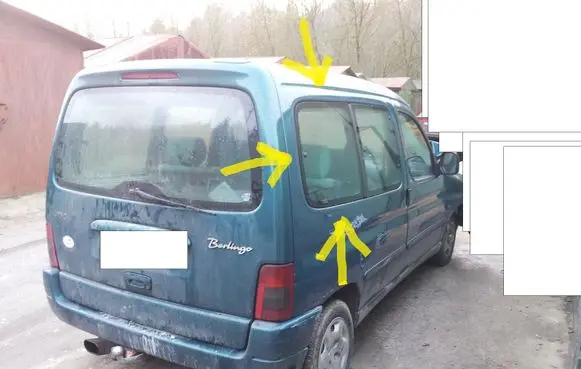 Citroen Berlingo Rear side window AS2