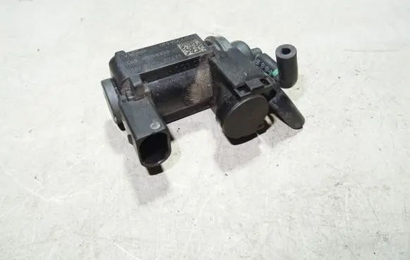 Audi A5 8T 8F Turbo solenoid valve 059906627L