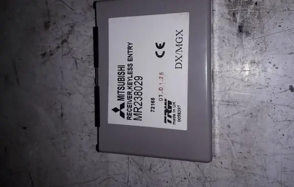 Mitsubishi Space Star Door central lock control unit/module MR238029