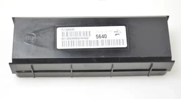 Chevrolet Cruze Air conditioning/heating control unit 13585640