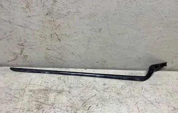Toyota C-HR I Rubber seal front coupe door window 7553610070