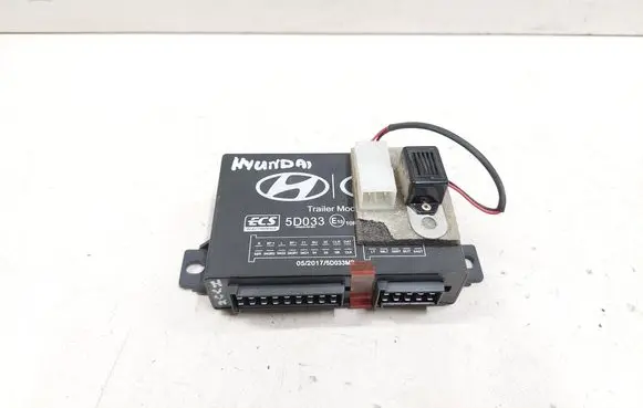 Hyundai i40 Tow bar trailer control unit/module 5D033MBV010107 1705002729 5D033