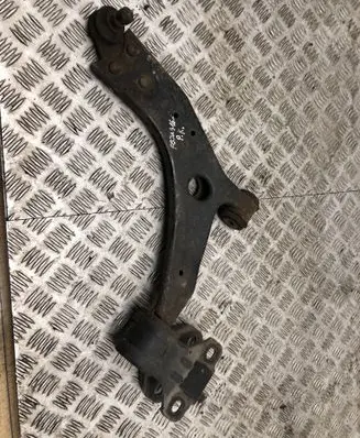 Ford Focus Front lower control arm/wishbone