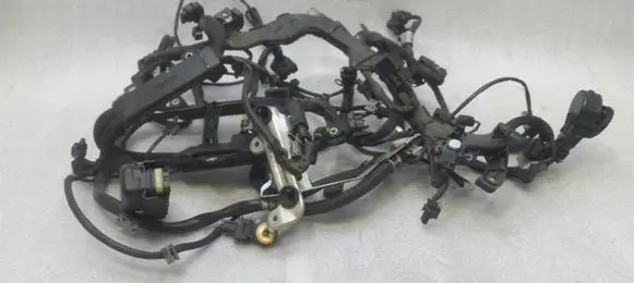 Mercedes-Benz CLS C219 Engine installation wiring loom A2721508033