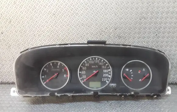 Nissan X-Trail T30 Speedometer (instrument cluster) EQ370FK 42190016