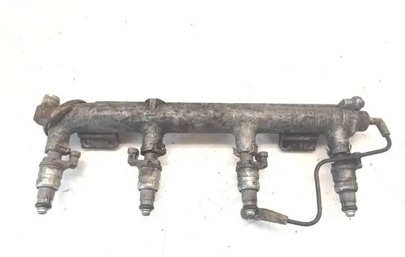 Opel Vectra C Fuel main line pipe 12569091