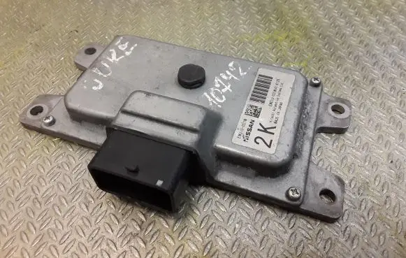 Nissan Juke I F15 Gearbox control unit/module EMU10021N
