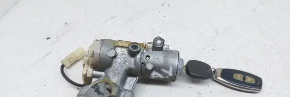Toyota Avensis Verso Ignition lock 45020287