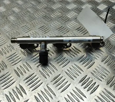 Mercedes-Benz GLE W167 Fuel main line pipe A2560705900