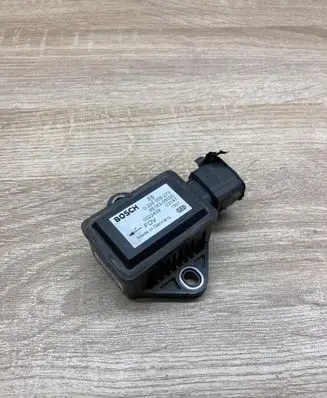 Toyota Avensis T250 ESP acceleration yaw rate sensor 8918305020 0265005273