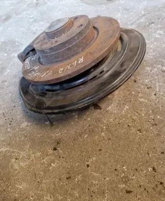 Renault Trafic II (X83) Rear wheel hub