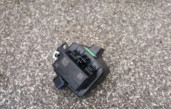 Sensor