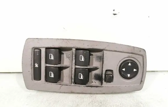 BMW X3 E83 Electric window control switch 3414353