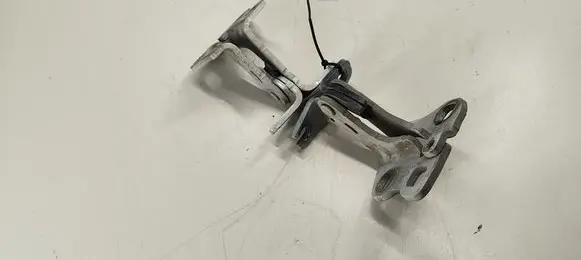 Tesla Model 3 Front door upper hinge A046571 A04657 110103500F