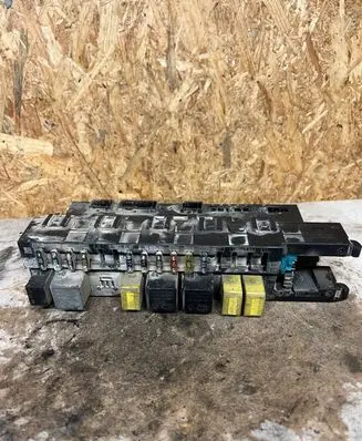 Mercedes-Benz E W211 Comfort/convenience module 2115452101 5DK00804750