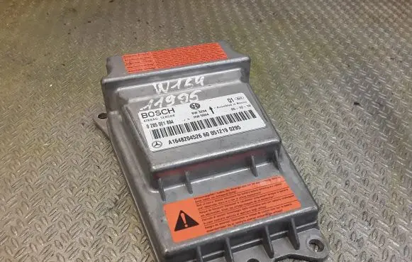 Mercedes-Benz ML W164 Airbag control unit/module 1648204526