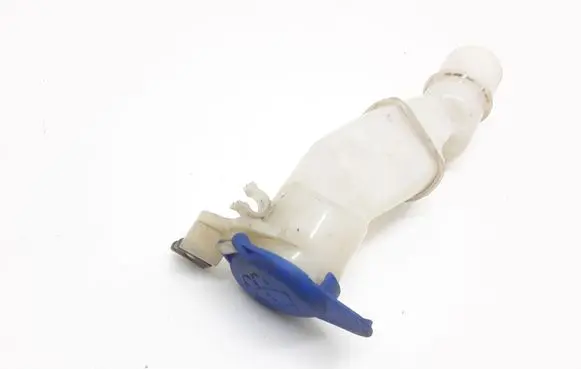 Volvo XC70 Window washer liquid tank fill tube 9178568