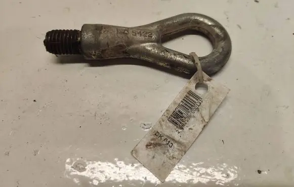 Audi A4 S4 B7 8E 8H Towing hook eye Iso5422