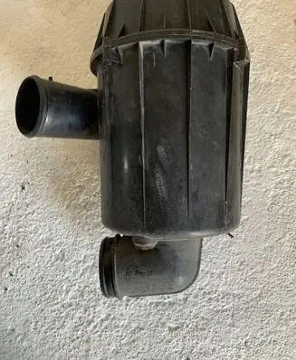 Peugeot Boxer Air filter box F1003180