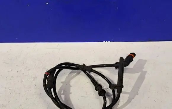Mercedes-Benz ML W166 ABS brake wheel speed sensor A1669054002
