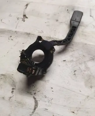 Volkswagen Jetta II Wiper control stalk 535953503 400401