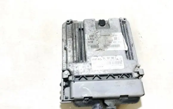 Volkswagen Scirocco Engine control unit/module 0281019641 04l907309g