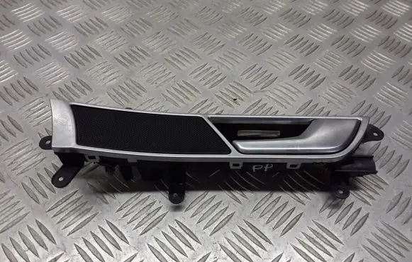 Audi A6 S6 C6 4F Front door interior handle 4F0837020B