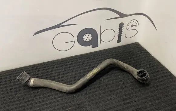 Mercedes-Benz E W213 Engine coolant pipe/hose A2135014782 CT148330 KKK667065A1P2