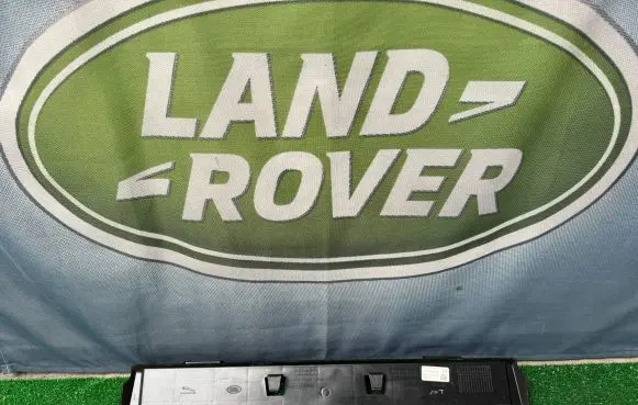 Land Rover Range Rover Velar Intercooler air guide/duct channel M8A28B384A