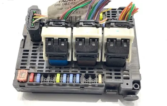 DS Automobiles 4 BSM Control unit 9810296480
