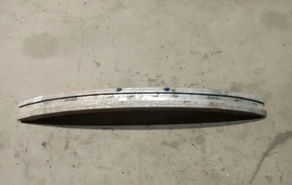 Volkswagen PASSAT B5 Rear beam 