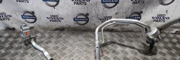 Volvo XC60 Air conditioning (A/C) pipe/hose 32260834