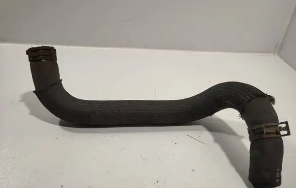 Toyota Auris 150 Engine coolant pipe/hose 165730N010