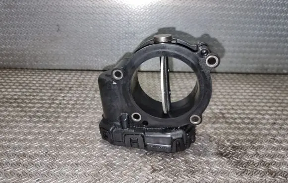 Mercedes-Benz Sprinter W906 Electric throttle body valve A6510900470