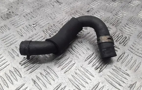 Mitsubishi Pajero Engine coolant pipe/hose
