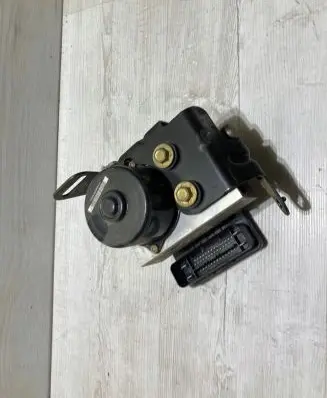 Jeep Grand Cherokee (WK) ABS Pump P52089351AG