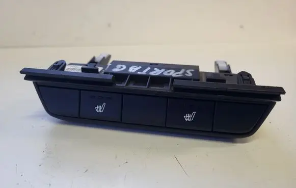 KIA Sportage Seat heating switch