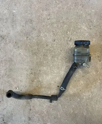 Toyota Avensis T220 Power steering fluid tank/reservoir