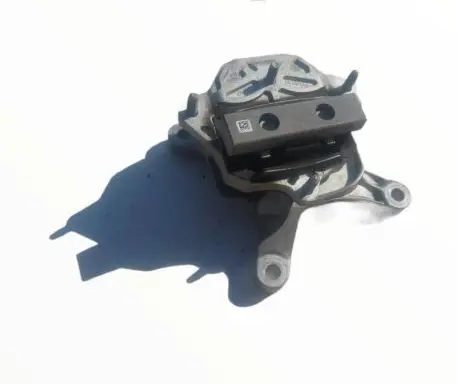 Audi A4 S4 B9 Engine mount bracket 8W0399156