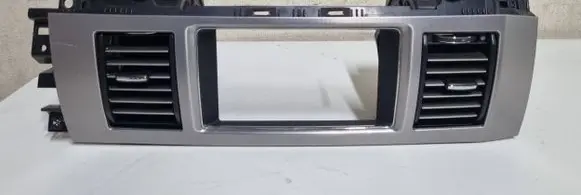 Mercedes-Benz CLK A209 C209 Dash center air vent grill 8X2319K617BJ 0AD9 1052010