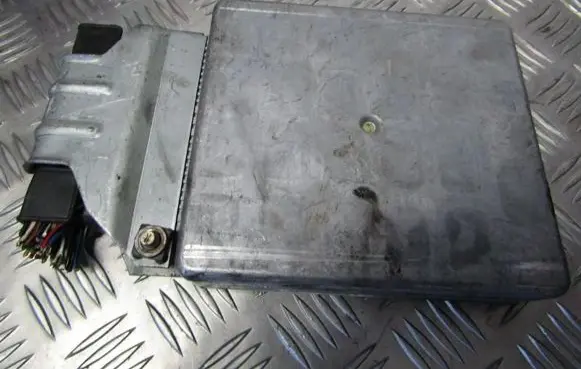 Ford Focus Engine control unit/module 98AB12A532AF 98AB-12A532-AF