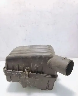 Hyundai Elantra Air filter box 2811027000