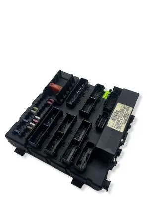 Opel Vectra C Fuse module 460023260